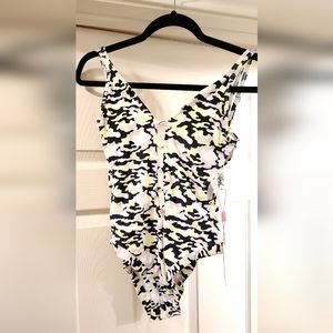Meet Me In Oahu 1 Piece Swimsuit - Green (Camo)/combo Size Small